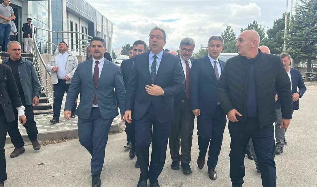 Tarım ve Orman Bakan Yardımcısı Prof. Dr. Ahmet Gümen, Afyonkarahisar’da