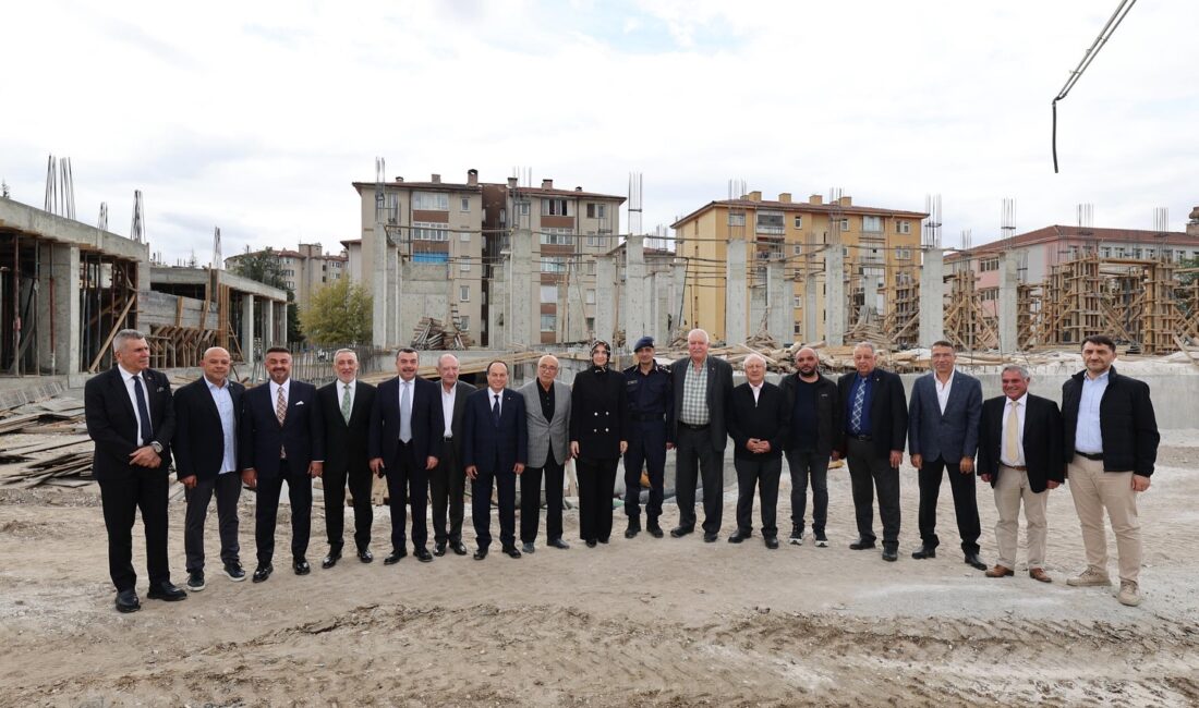 Afyonkarahisar Valisi Doç. Dr. Kübra Güran Yiğitbaşı, Jandarma Asayiş Vakfı